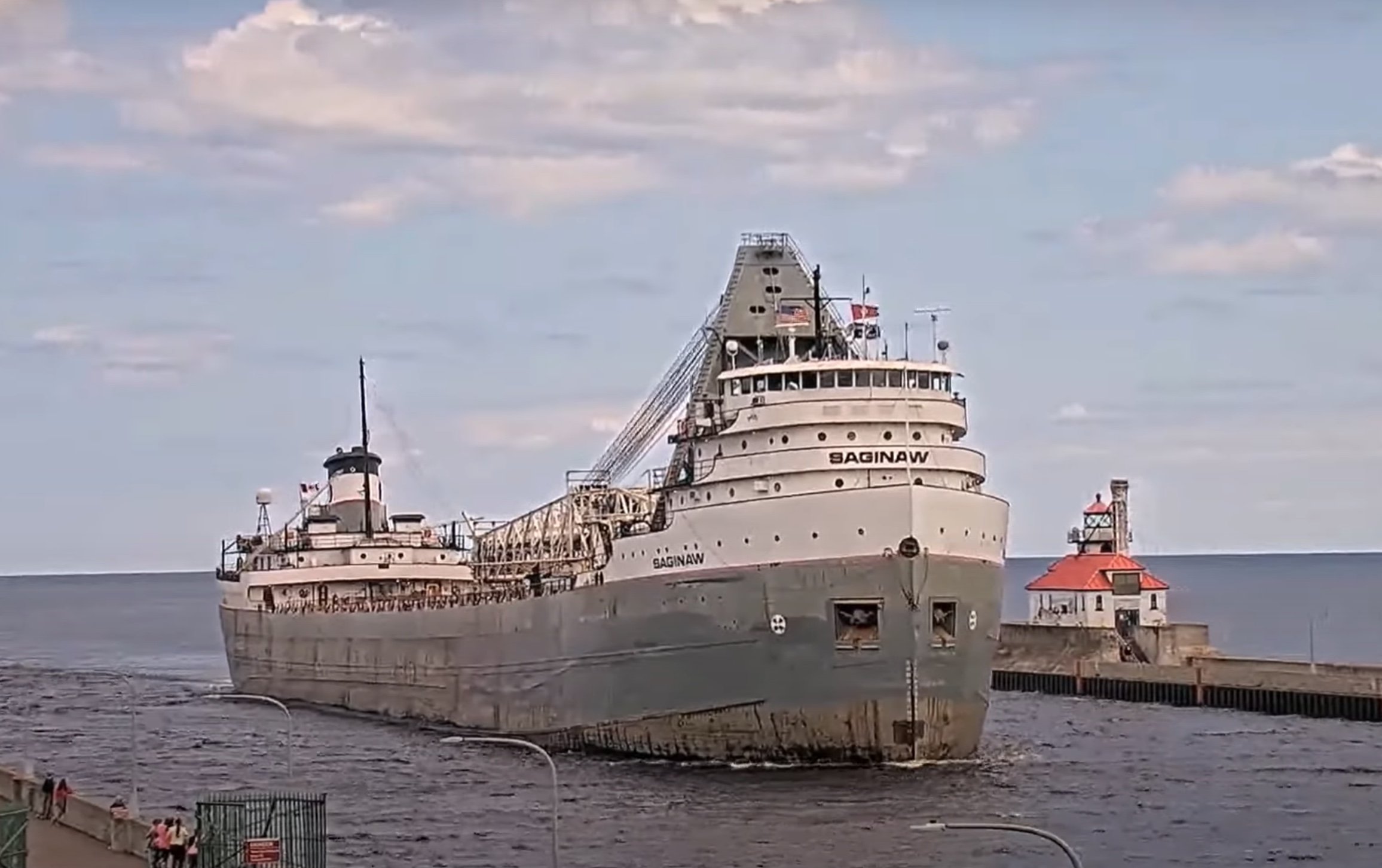 Vídeo: Llega el barco Saginaw y Arthur M. Anderson sale de Duluth 17/07 ...